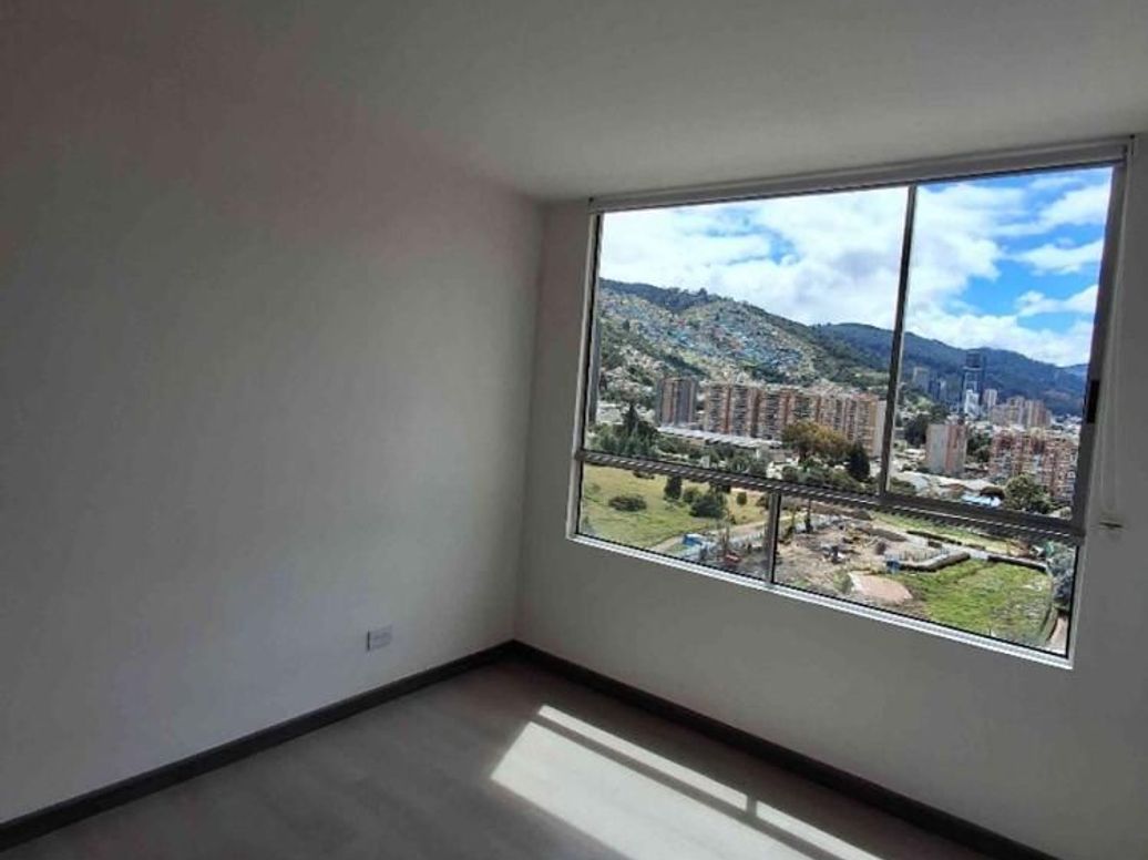 Apartamento de 1 alcoba en venta en El Redil, Bogotá, 35 m² · foto 18 de 20