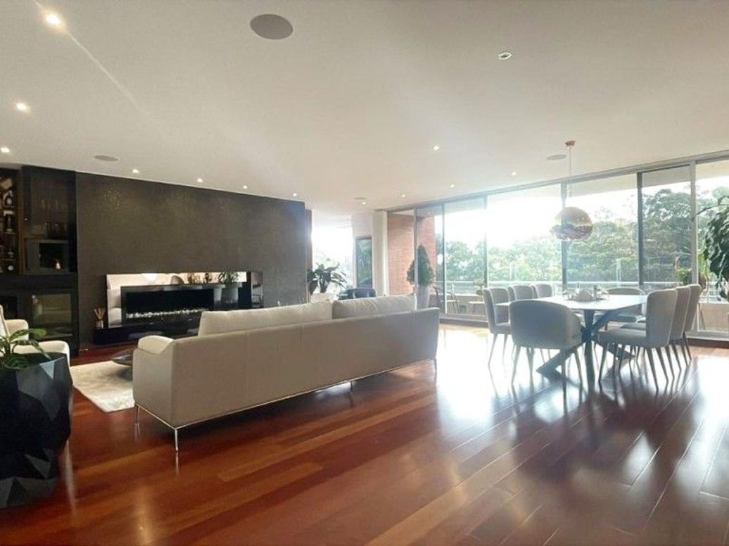 Apartamento de 3 alcobas en venta en Ciudadela Real, Bogotá, 300 m² · foto 3 de 20