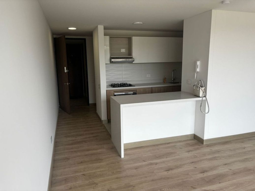 Apartamento en arriendo en Canaima, Bogotá · foto 5 de 20