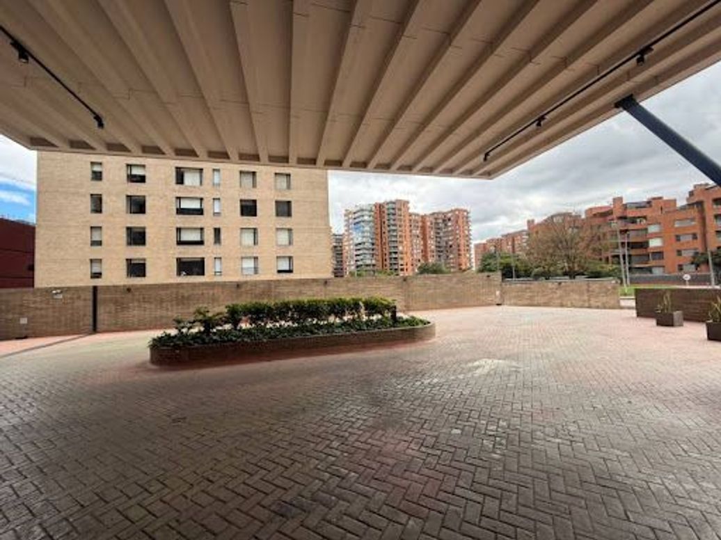 Apartamento de 3 alcobas en venta en Ciudad Salitre, Bogotá, 80 m² · foto 16 de 20