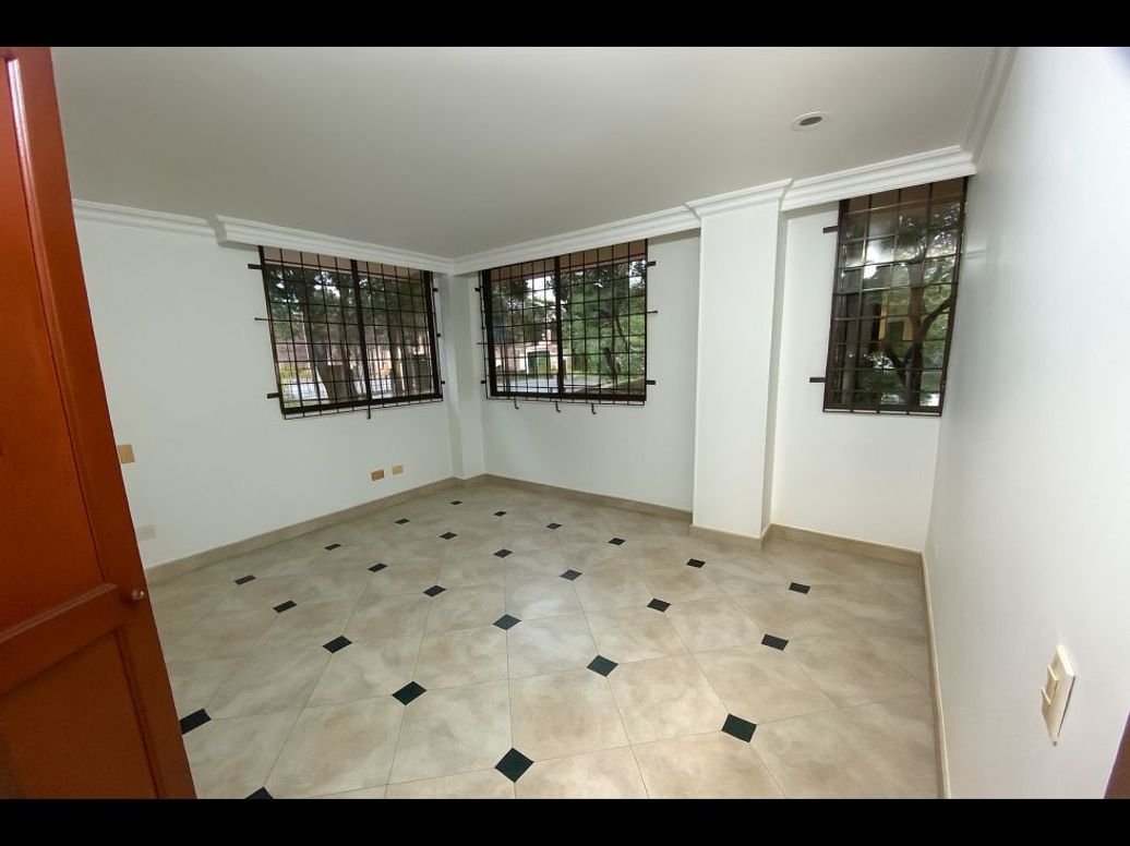 Apartamento de 3 alcobas en venta en La Calleja, Bogotá, 86 m² · foto 13 de 16