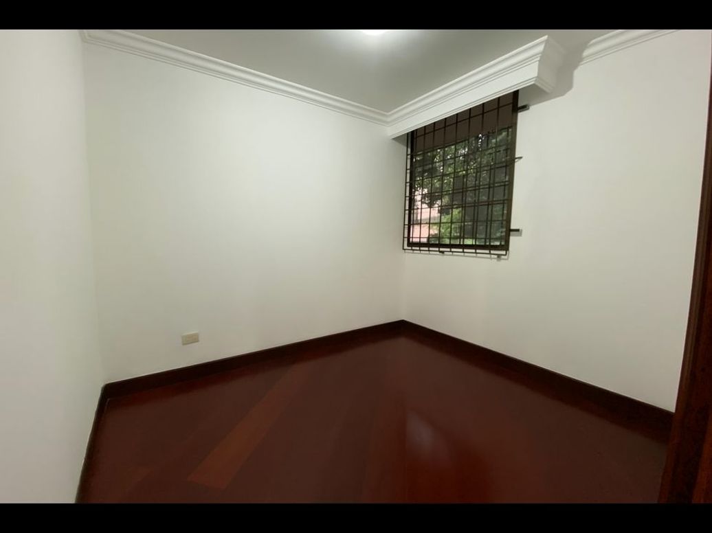 Apartamento de 3 alcobas en venta en La Calleja, Bogotá, 86 m² · foto 7 de 16