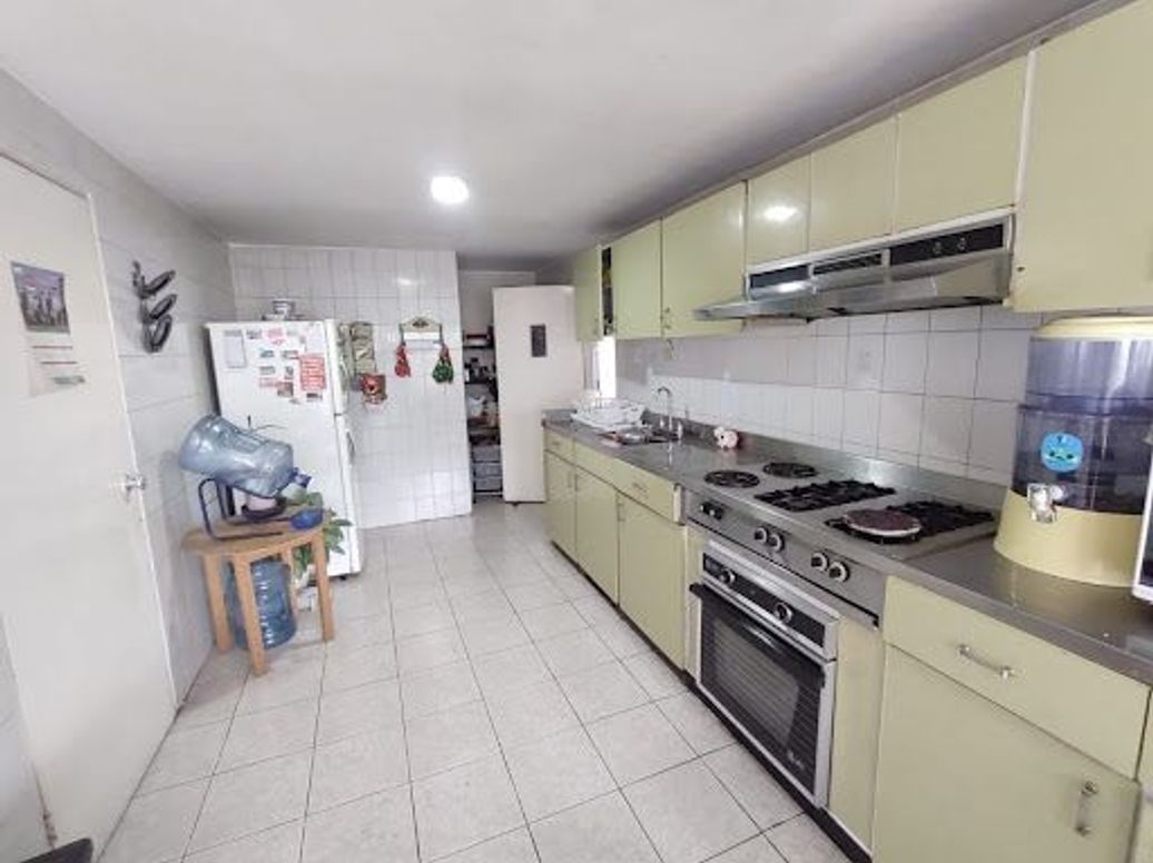 Casa de 4 alcobas en venta en Pasadena, Bogotá, 220 m² · foto 9 de 20