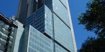 Apartamento moderno en Venta, en Centro de bogota, cuenta con 66 mts, ubicado en onceavo piso, sala comedor con balcon vista al exterior, dos habitaciones cada uno de ellos con closet, dos baños con calentador eléctrico, sus pisos son en madera laminada y ceramica, cocina integral con estufa electrica, Adicional cuenta con garaje cubierto sencillo. El apartamento se encuentra ubicado cerca a la carrera cuarta, carrera decima, calle veintiseis y calle diecinueve, cerca a sector universitario, turistico y empresarial. Para mayor información comuníquese con el ejecutivo comercial RODRIGO ROJAS al 3156719091 o al correo rodrigo,rojas@inmobiliariasaliadas.com o contactar al anunciante 1133-3000006994