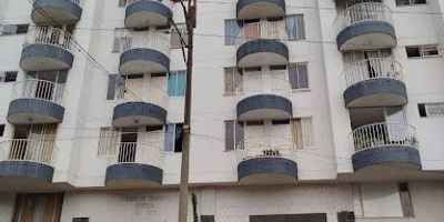 ARRIENDO APARTAMENTO EN DIAMANTE DOS, TRES ALCOBAS, DOS BAÑOS, SALA COMEDOR, COCINA INTEGRAL, ZONA DE ROPAS, PISO 5, NO TIENE ASCENSOR, PORTERIA PERMANENTE, PLAZOLETA PARA NIÑOS. AGENDE SU CITA GRATIS