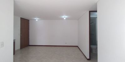 Arriendo hermoso Apartamento sector ferrería Municipio estrella  cuenta con 
 3 alcobas, 3 closet, 2 baños, sala comedor, cocina integral, red de gas, calentador, zona de ropas, balcón, piso cerámica, 1 parqueadero, estrato 4, área 68 metros, la unidad cuenta con parqueadero de visitantes, ascensor, portería, shut basuras, salón social, juegos infantiles, gimnasio, piscina, turco, cancha de futbol, zonas verdes código 23242
 Reserva tu cita te esperamos 
