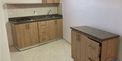 APARTA ESTUDIO EN ARRIENDO EN SAN RAFAEL CERCA DE LA CANCHA ESPACIOS SEPARADO LA SALAY  ALCOBA Y BUEN TRANSPORTE INTEGRADO