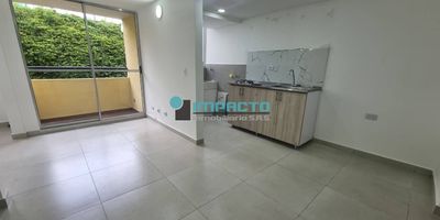 45” 55m², 2 habitaciones, 2 baños, 2 closet, sala-comedor, balcón, cocina integral, gas domiciliario, estudio, zona de ropas.
Unidad cerrada, portería 24 horas, ascensor, espacio de salón Social,
Sendero de trote, espacio para Gimnasio, Juegos infantiles, Piscina climatizada para adultos y niños, Sauna, turco, Parqueaderos comunes, shut de basuras, valor del canon $ 1.600.000 