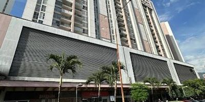 SE ARRIENDA APARTAESTUDIO PISO 9 EN CONJUNTO RESIDENCIAL COMPLETO, CUENTA CON 1 ALCOBA SALA COMEDOR COCINA INTEGRAL 1 BAÑO Y BALCON, CUENTA CON PARQUEADERO. DISPONIBLE A PARTIR DEL 01 DE DICIEMBRE