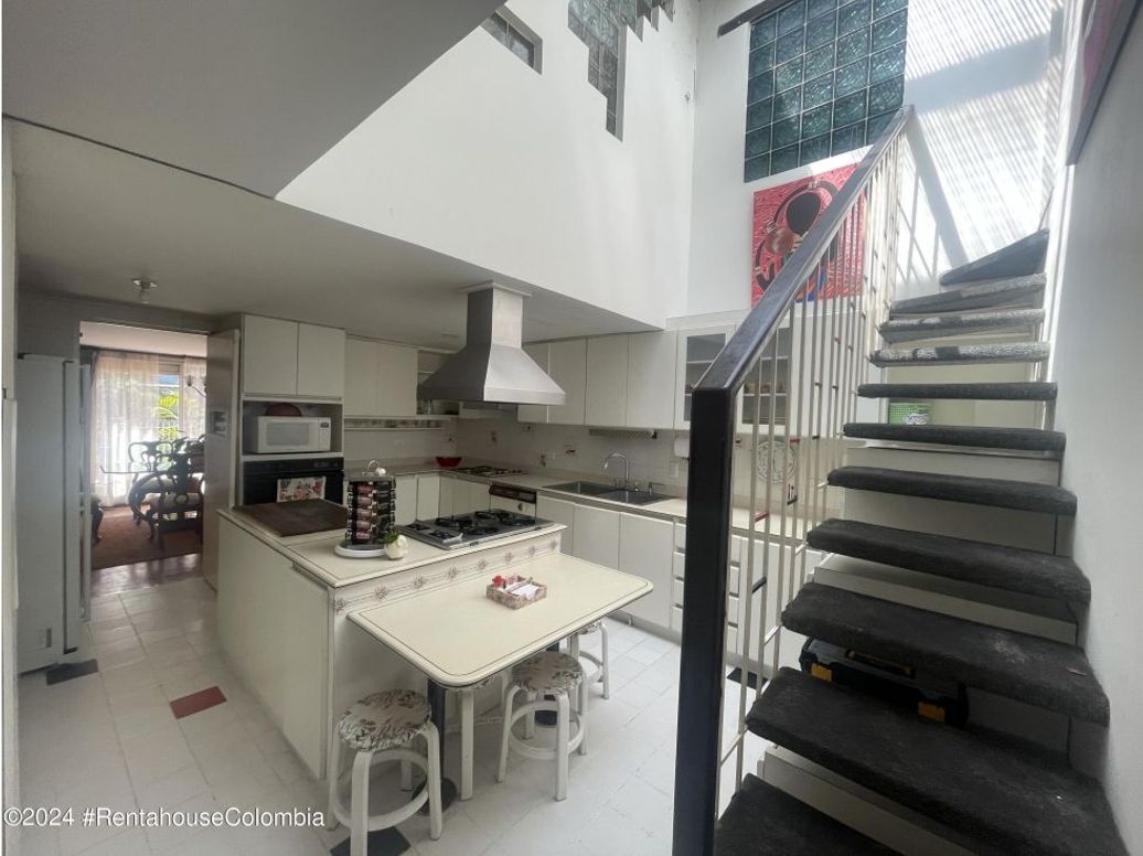 Casa en venta en El Contador, Bogotá · foto 9 de 20