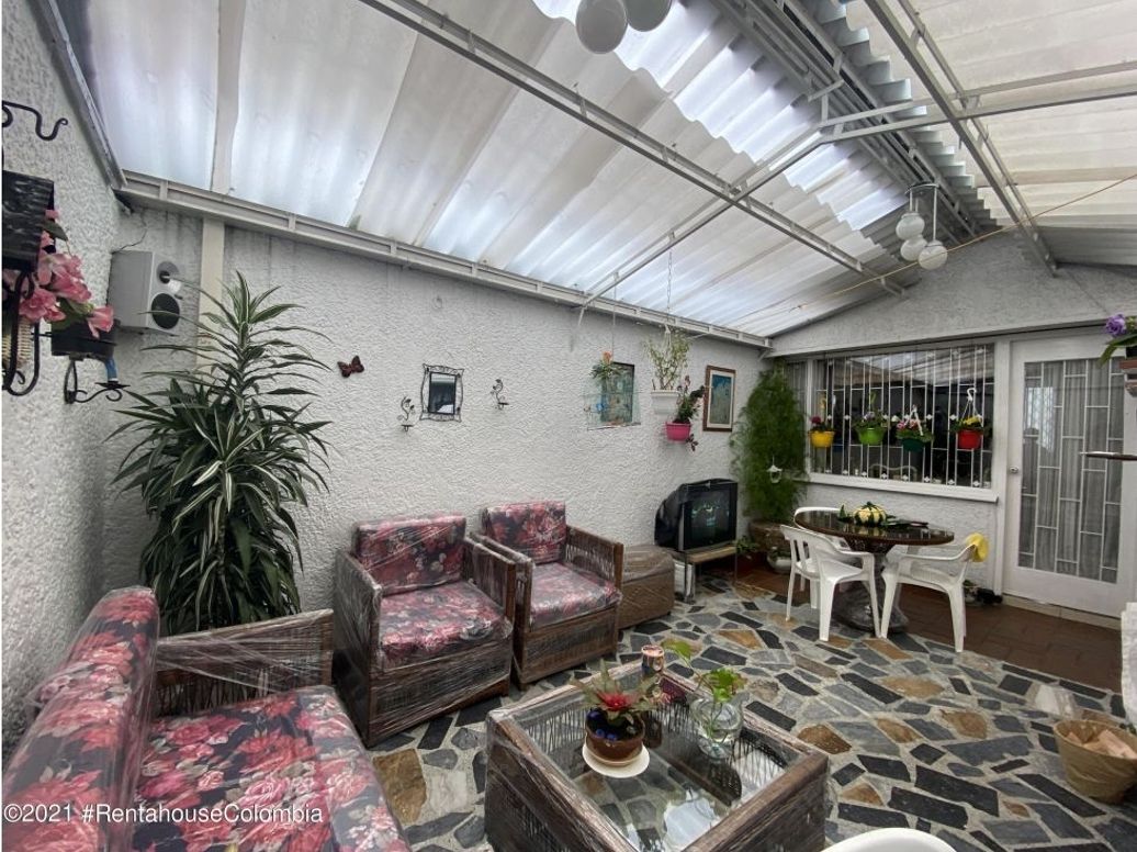 Casa de 3 alcobas en venta en Estoril, Bogotá, 161 m² · foto 10 de 20