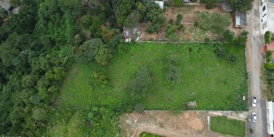 Rentahouse Vende Lote
en corozal en una excelente ubicacion y hermosa vista con todas las adecuaciones y documentos para iniciar la construccion de la casa o cabana de tus suenos, para mas informacion llama yaaaaa!!!!!! - 24-412