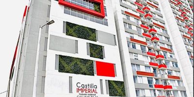 Donde los sueños familiares florecen! Apartamento con vista 360 en Castilla Imperial.

 * Imagina un hogar donde la felicidad familiar se respira en cada rincon. En Castilla Imperial, cada dia es una oportunidad para crear recuerdos inolvidables. Este espectacular apartamento, ubicado en la Av. ciudad de Cali, ofrece un estilo de vida unico para familias en crecimiento: - 25-1384