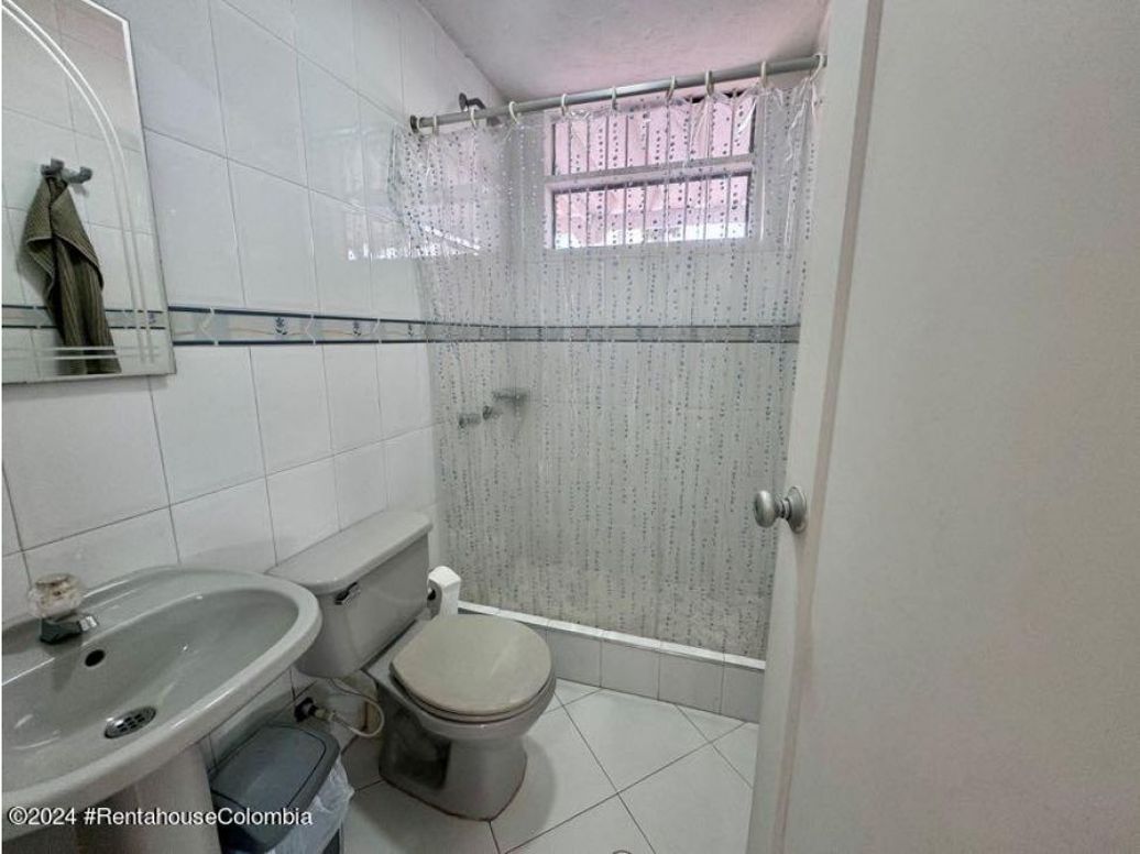 Casa de 7 alcobas en venta en Bogotá, Bogotá, 1000 m² · foto 20 de 20