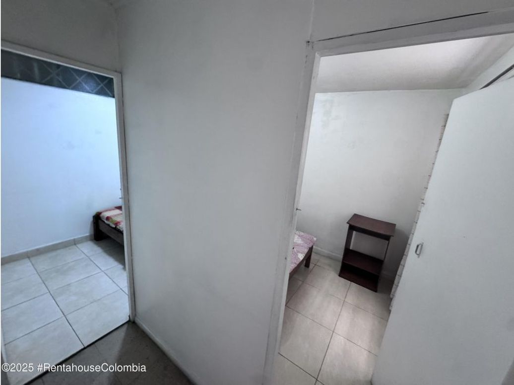Casa de 22 alcobas en venta en La Estrada, Bogotá, 362 m² · foto 5 de 20