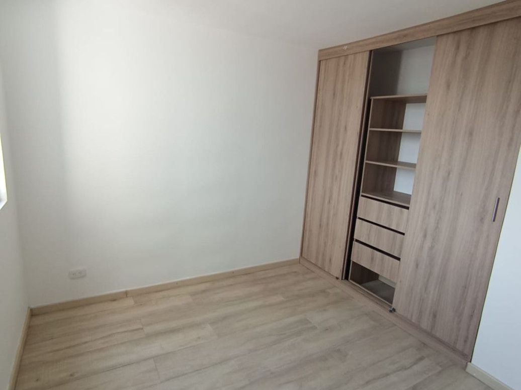 Apartamento de 1 alcoba en arriendo en Ricaurte, Bogotá, 35 m² · foto 9 de 10