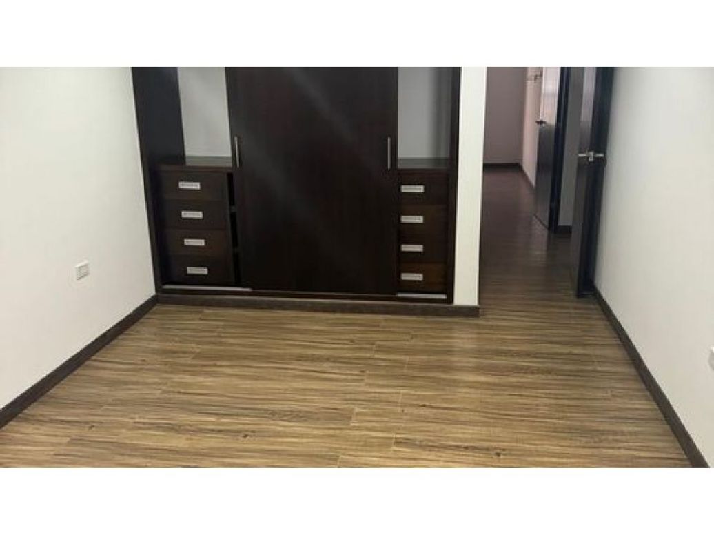 Casa de 3 alcobas en venta en Bellavista Occidental, Bogotá, 130 m² · foto 7 de 17