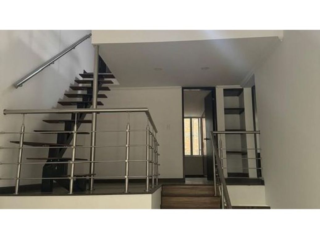 Casa de 3 alcobas en venta en Bellavista Occidental, Bogotá, 130 m² · foto 9 de 17