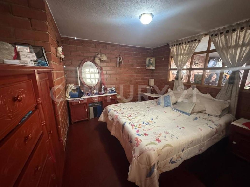 Casa de 5 alcobas en venta en La Cabaña, Bogotá, 357 m² · foto 4 de 11