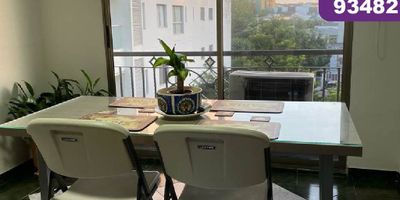 Apartamento en arriendo, en la ciudad de Barranquilla ubicado en el sector de Nuevo Horizonte, en un edificio, con un área aproximada de 49.00  mt2 distribuidos en 1 habitación, 2 baños, sala-comedor, cocina semi integral,  1 parqueadero, en un sector tranquilo, de fácil acceso y transporte, cerca del Parque Sagrado Corazón, almacenes de cadena, iglesias, colegios y universidades.