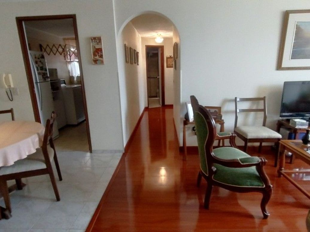 Apartamento de 2 alcobas en venta en Las Acasias, Bogotá, 55 m² · foto 2 de 20