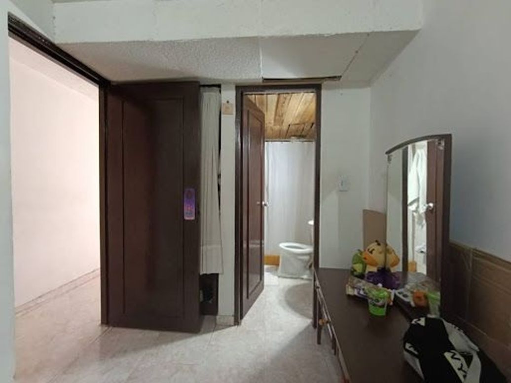 Casa de 4 alcobas en venta en Pontevedra, Bogotá, 257 m² · foto 14 de 20