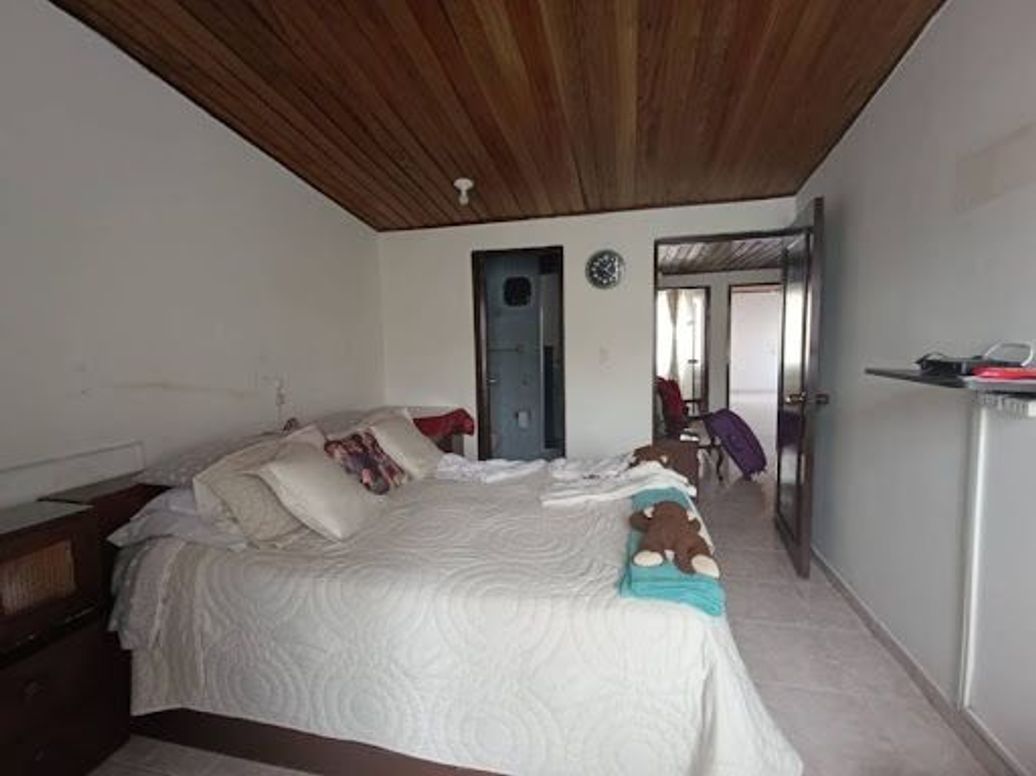 Casa de 4 alcobas en venta en Pontevedra, Bogotá, 257 m² · foto 20 de 20