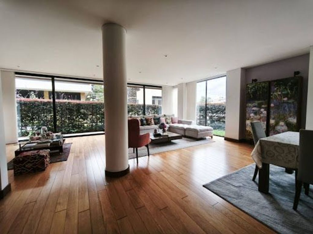 Casa de 3 alcobas en venta en Provenza, Bogotá, 290 m² · foto 2 de 20