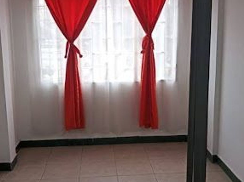 Casa de 9 alcobas en venta en Timiza, Bogotá, 402 m² · foto 5 de 14