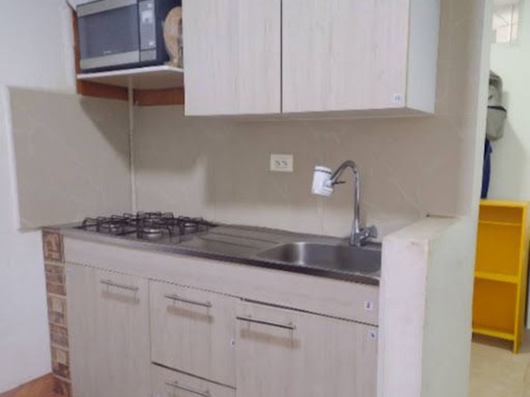 Casa de 9 alcobas en venta en Timiza, Bogotá, 402 m² · foto 10 de 14
