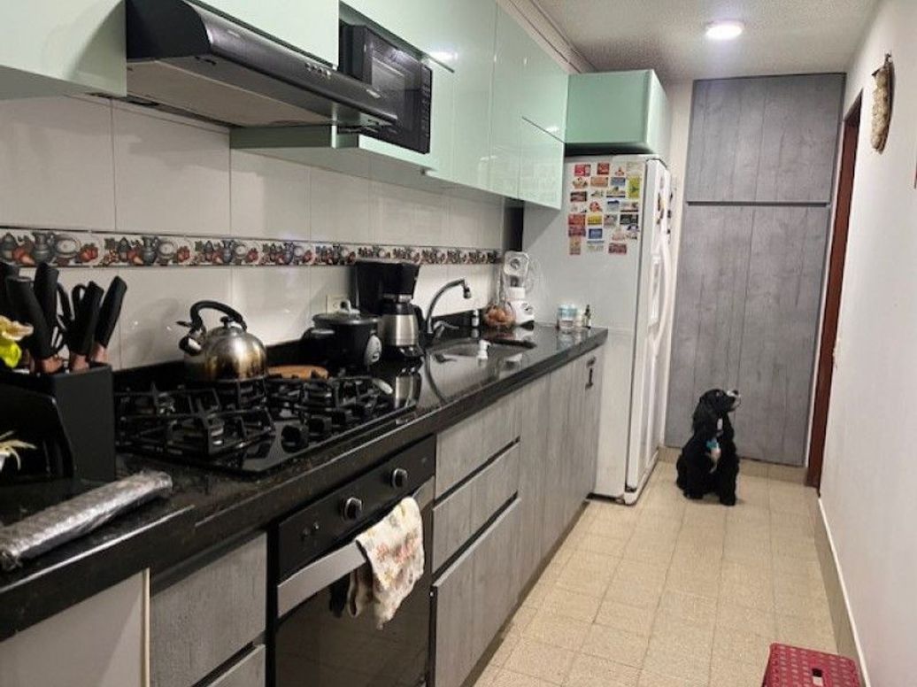 Apartamento de 3 alcobas en venta en Santa Helena Et. I, Bogotá, 94 m² · foto 4 de 20