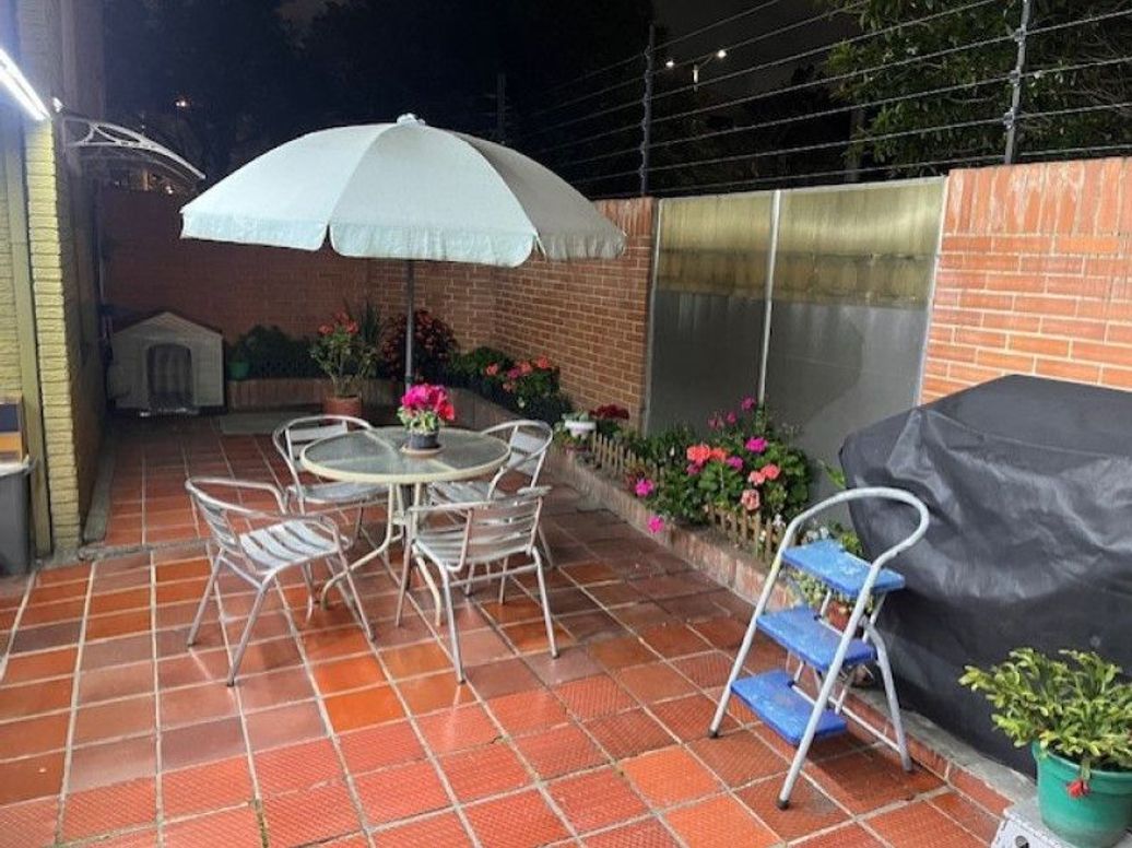 Apartamento de 3 alcobas en venta en Santa Helena Et. I, Bogotá, 94 m² · foto 9 de 20