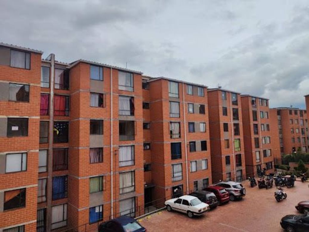 Apartamento de 3 alcobas en venta en Centro Usme, Bogotá, 49 m² · foto 14 de 14