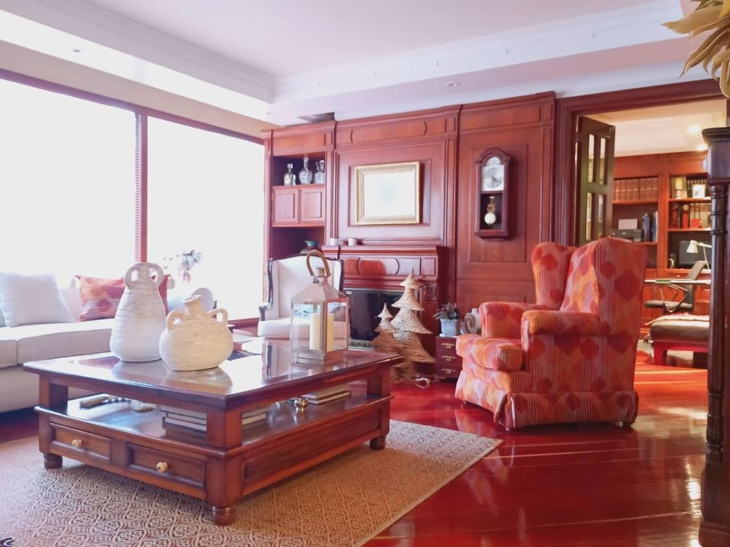 Apartamento de 3 alcobas en venta en Chicó Navarra, Bogotá, 180 m² · foto 3 de 20