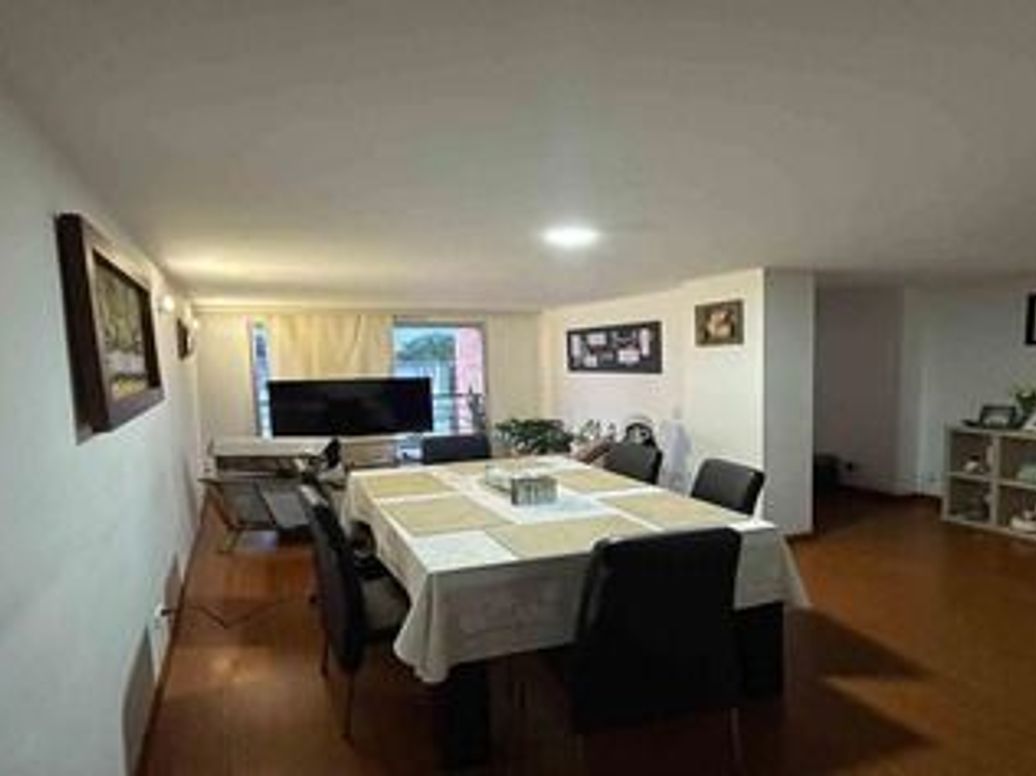 Apartamento de 3 alcobas en venta en Prado Veraniego, Bogotá, 67 m² · foto 2 de 12