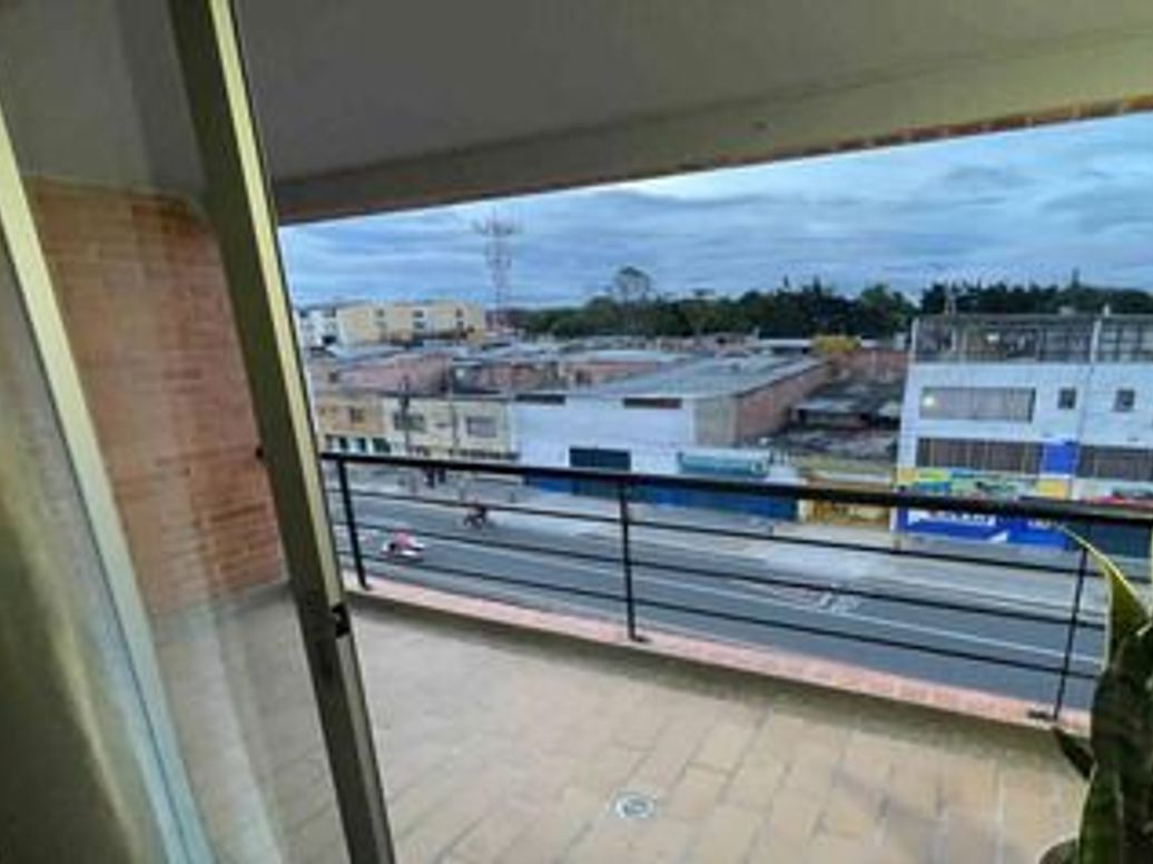 Apartamento de 3 alcobas en venta en Prado Veraniego, Bogotá, 67 m² · foto 5 de 12