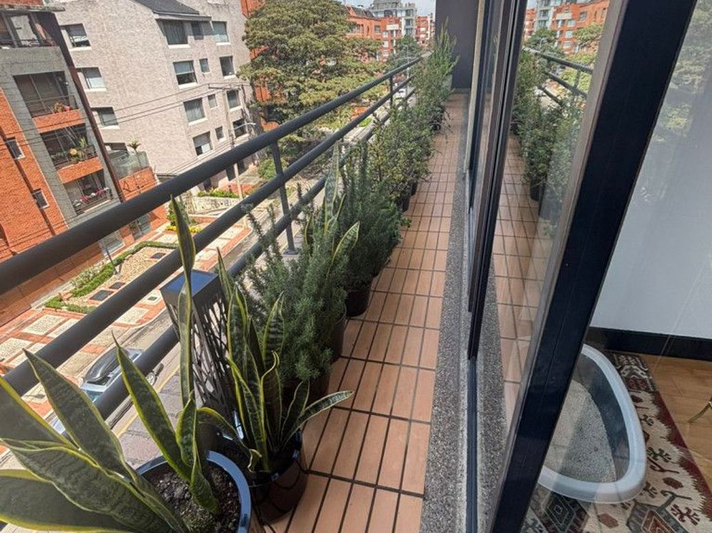 Apartamento de 3 alcobas en venta en Santa Barbara Occidental, Bogotá, 145 m² · foto 10 de 20