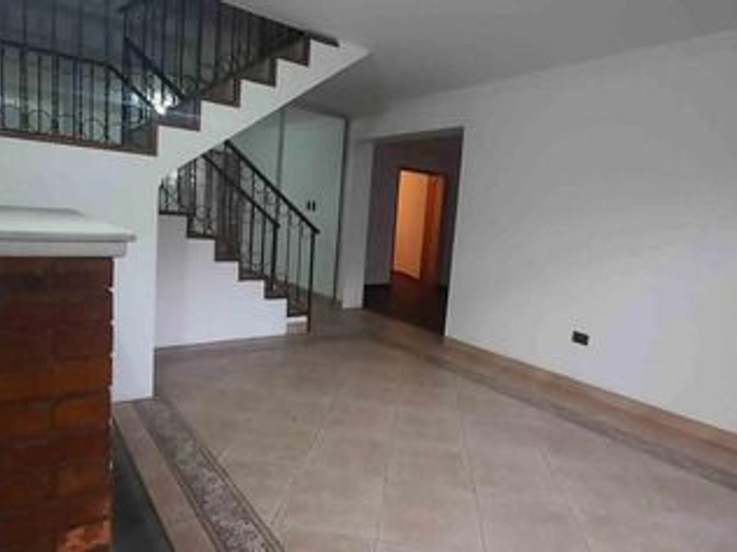 Casa de 3 alcobas en venta en San Miguel, Bogotá, 191 m² · foto 4 de 12