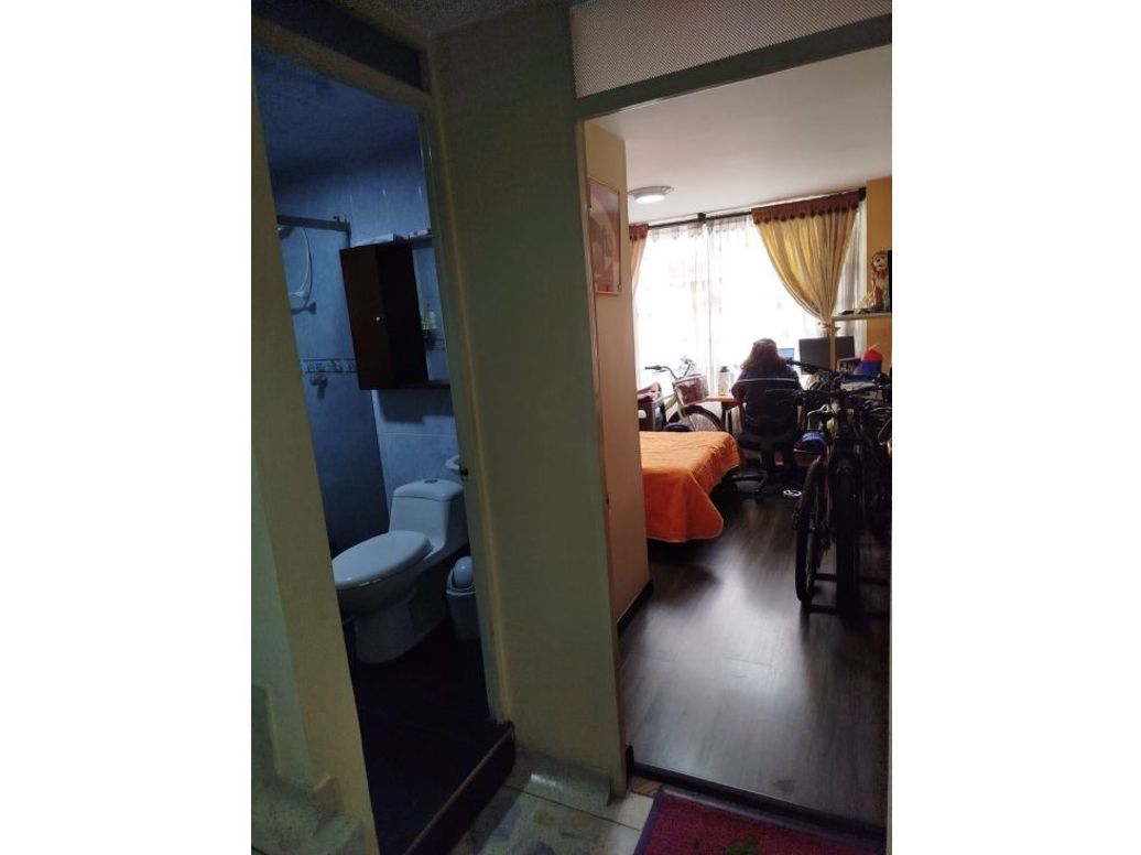 Casa de 3 alcobas en venta en Engativá, Bogotá, 50 m² · foto 8 de 11