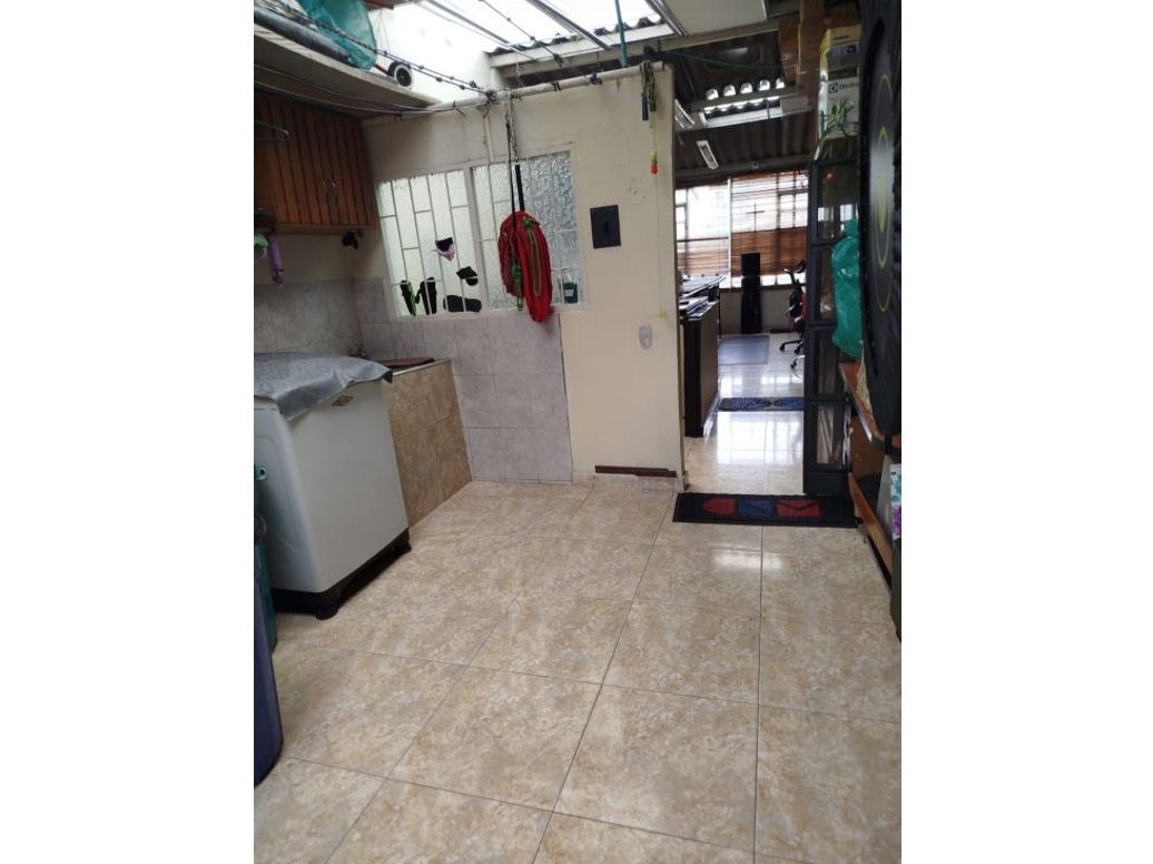 Casa de 3 alcobas en venta en Engativá, Bogotá, 50 m² · foto 11 de 11