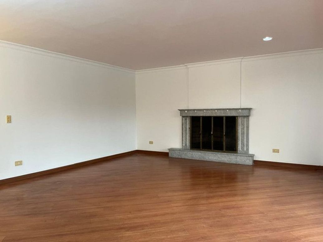 Apartamento de 3 alcobas en venta en Santa Bibiana, Bogotá, 224 m² · foto 5 de 20