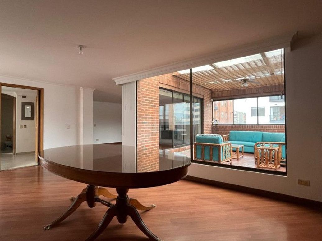 Apartamento de 3 alcobas en venta en Santa Bibiana, Bogotá, 224 m² · foto 6 de 20