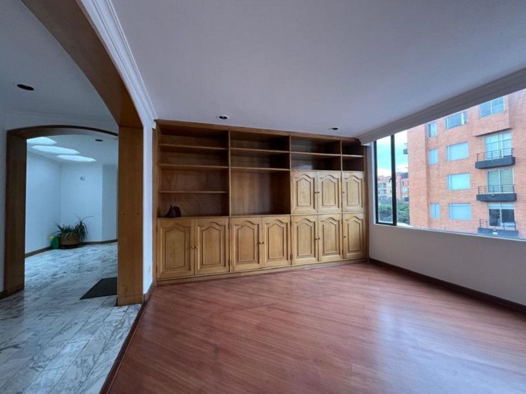 Apartamento de 3 alcobas en venta en Santa Bibiana, Bogotá, 224 m² · foto 11 de 20