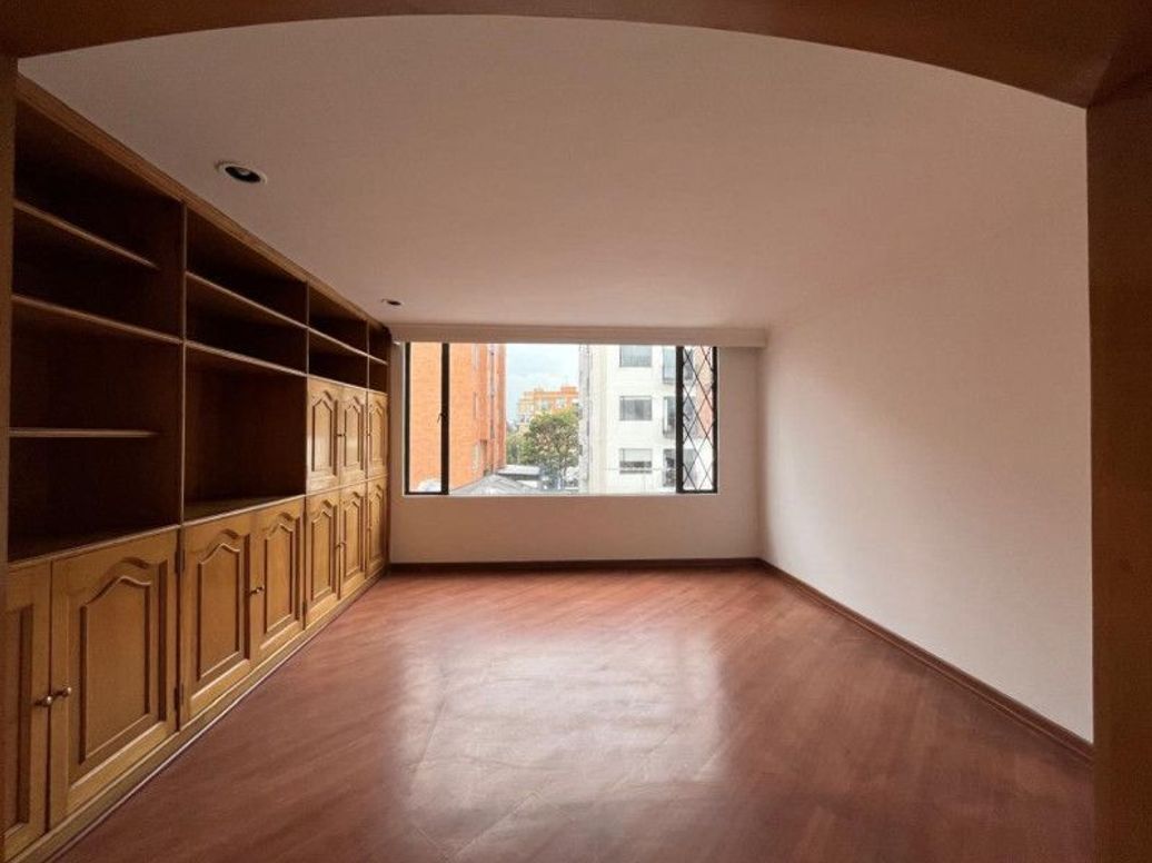 Apartamento de 3 alcobas en venta en Santa Bibiana, Bogotá, 224 m² · foto 10 de 20