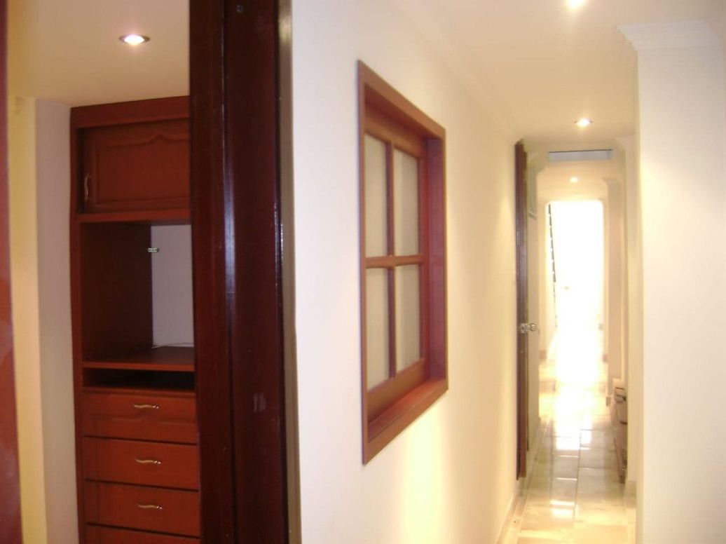 Casa de 10 alcobas en venta en La Cabrera, Bogotá, 505 m² · foto 5 de 20