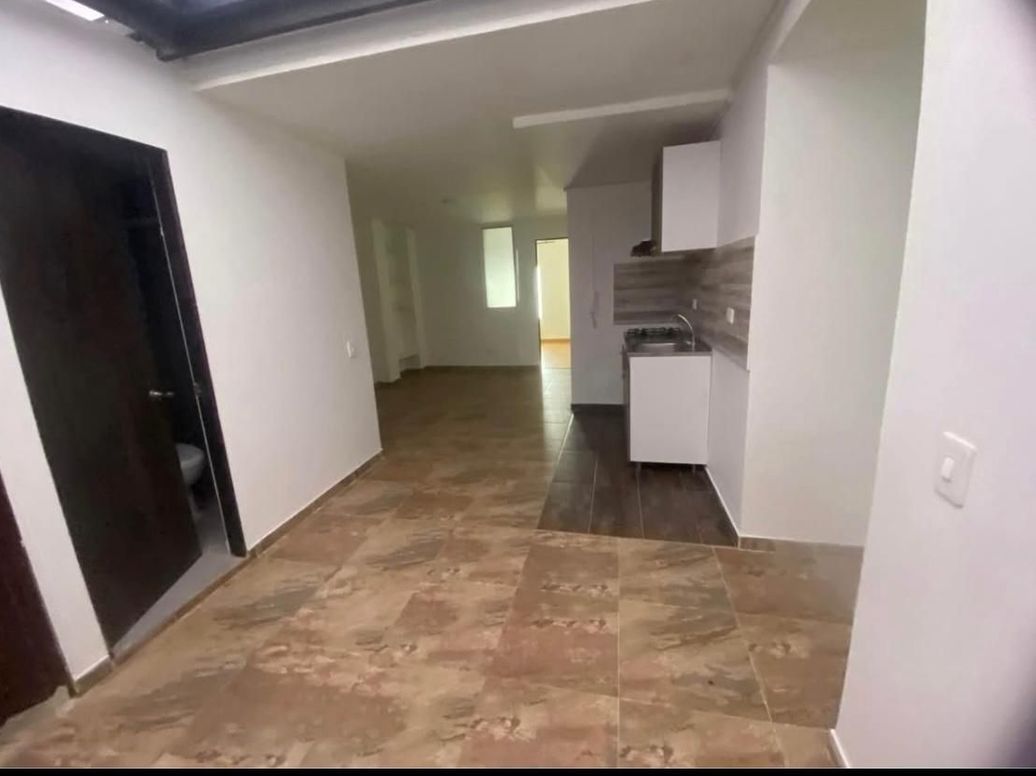 Apartamento de 4 alcobas en venta en El Recuerdo, Bogotá, 184 m² · foto 8 de 20