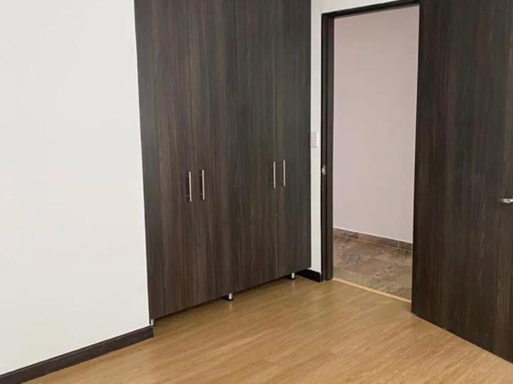 Apartamento de 4 alcobas en venta en El Recuerdo, Bogotá, 184 m² · foto 17 de 20