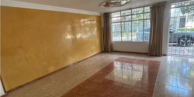 VENTA DE APARTAMENTO EN EL BARRIO CONUCOS BUCARAMANGA COD:1115


▪️ÁREA : (84) MTS
▪️PRIMER PISO .
▪️3 HABITACIONES CON CLOSET .
▪️2 BAÑOS .
▪️SALA , COMEDOR .
▪️COCINA INTEGRAL 
▪️PATIO DE ROPAS 
▪️PRECIO : $ 340. MILLONES 

INFORMES: 3015948700 - 3003681081
