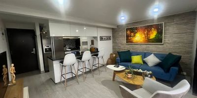 Para mayor información escribanos vía WhatsApp y uno de nuestros agentes inmobiliarios te atenderá.
Se Vende Apartamento en Belén, Loma de los Bernal
Área 62mts2
Vista panorámica
Amplios Espacios Distribuidos en 2 Alcobas, 2 baños ,Sala Comedor, Cocina Integral, Zona de Ropas, Balcón, Parqueadero, cuarto Util.
Excelente ubicación
Unidad cerrada, vigilancia 24 horas, piscinas, Sauna ,turco,Gimnasio, cancha deportiva ,zona verdes, zona infantil, BBQ.
Estrato 5
