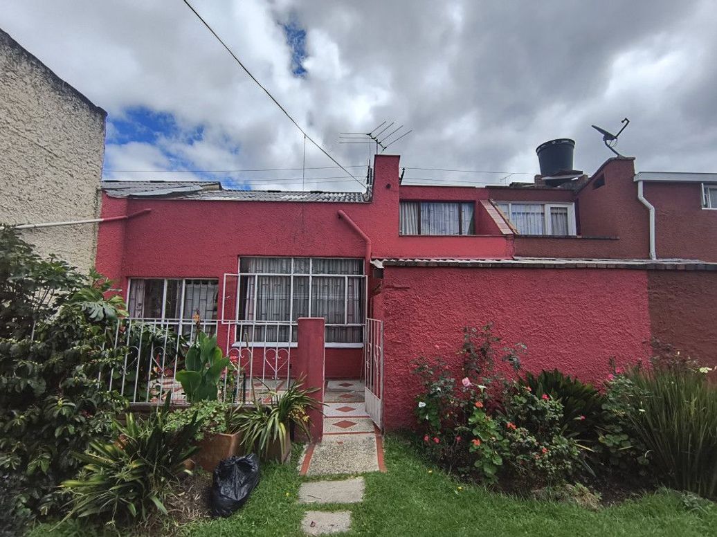 Casa de 4 alcobas en venta en Julio Flórez, Bogotá, 96 m² · foto 9 de 20